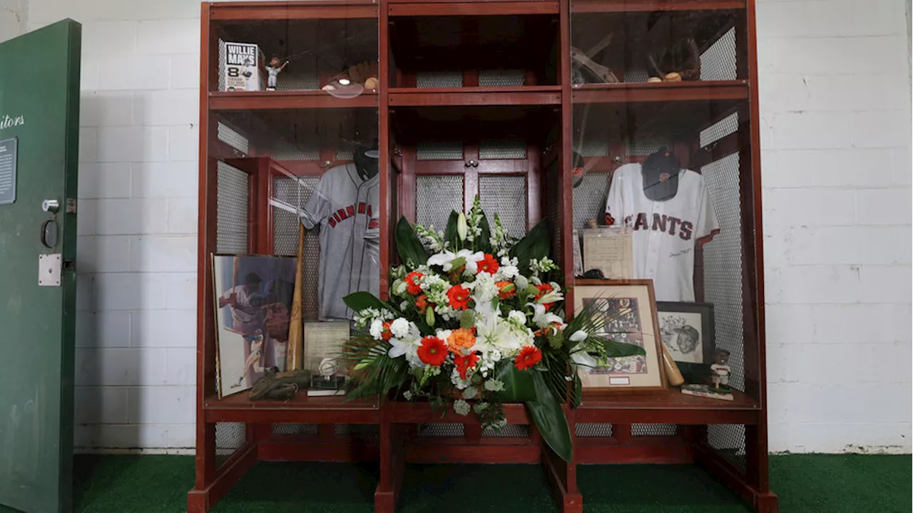 Celebrations honor Willie Mays, Negro League players ahead of MLB game at Rickwood Field