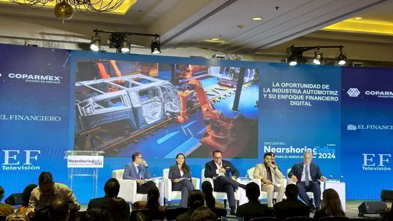 Tere Jiménez participa en encuentro nacional sobre nearshoring e industria automotriz