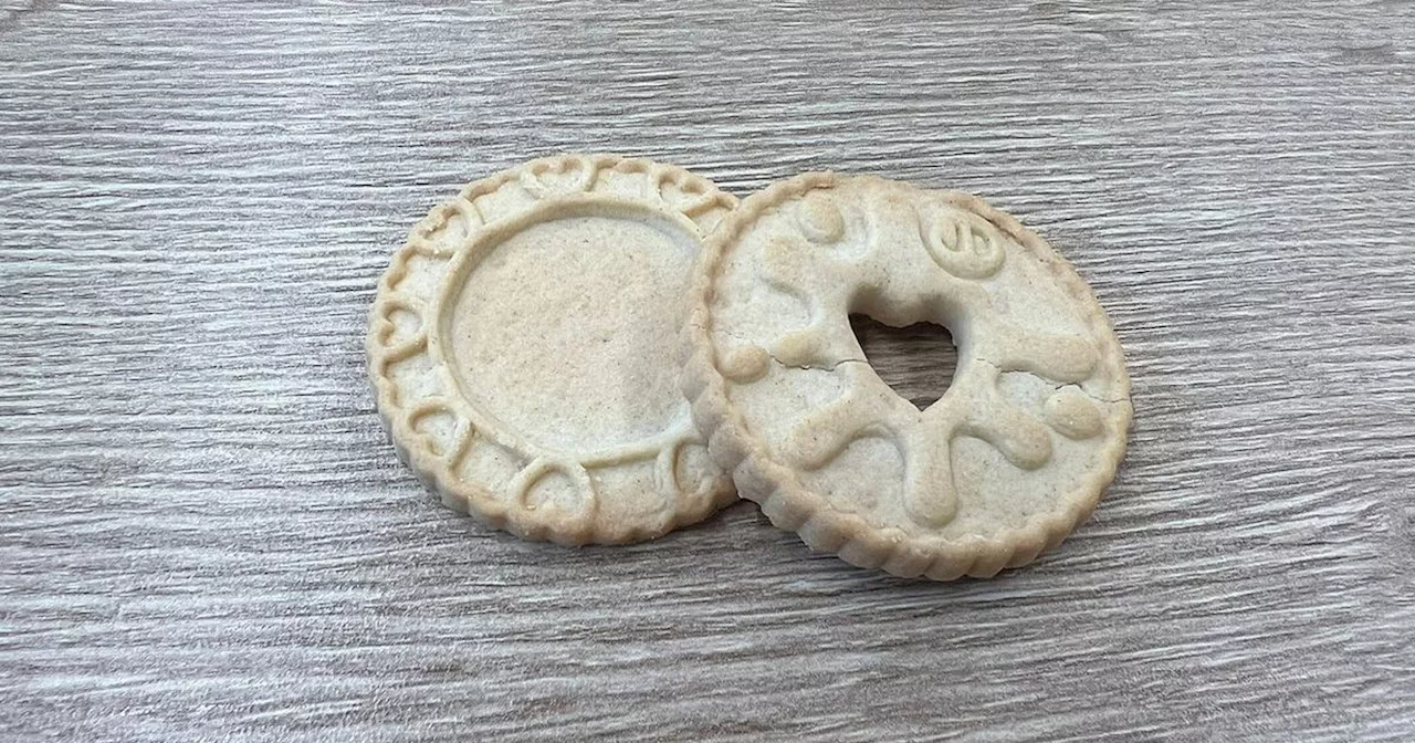 Biscuit lover left reeling after finding Jammie Dodger with no jam