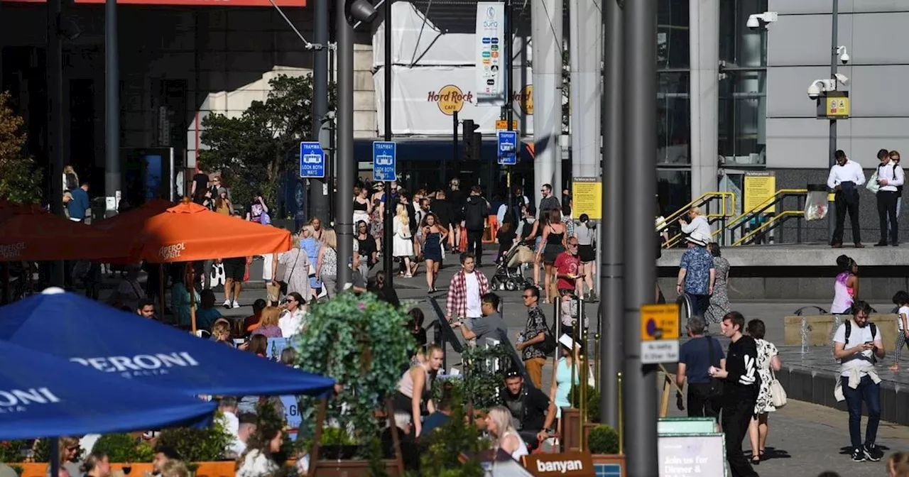 Met Office forecast as temperatures set to climb to 25C in Greater Manchester