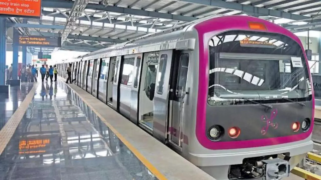 Mumbai Metro: मॉनसून में यात्रियों की सुविधा के लिए मुंबई में दौड़ेगी 24 अतिरिक्त मेट्रो, पीक ऑवर में होगा फायदा