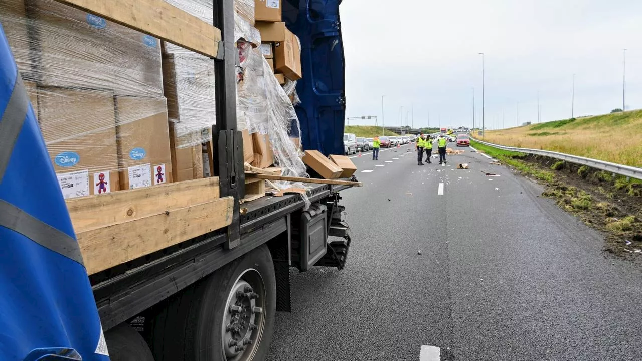 112-nieuws: chauffeur wijkt uit voor ganzen • scooterrijdster overleden