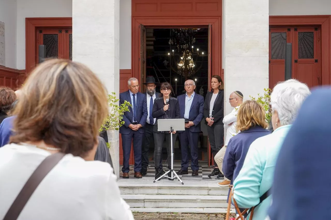 Bayonne : entre colère et recueillement devant la synagogue