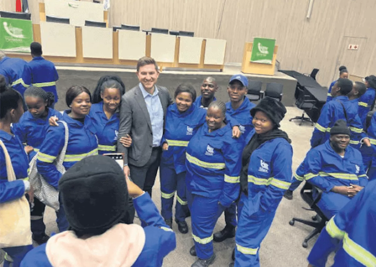 Over 100 Tshwane youth selected for artisan skills Training