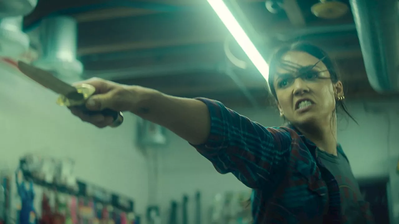 ‘Trigger Warning’ Review: Jessica Alba Has the Moves but Netflix Action Thriller Is Strictly Routine