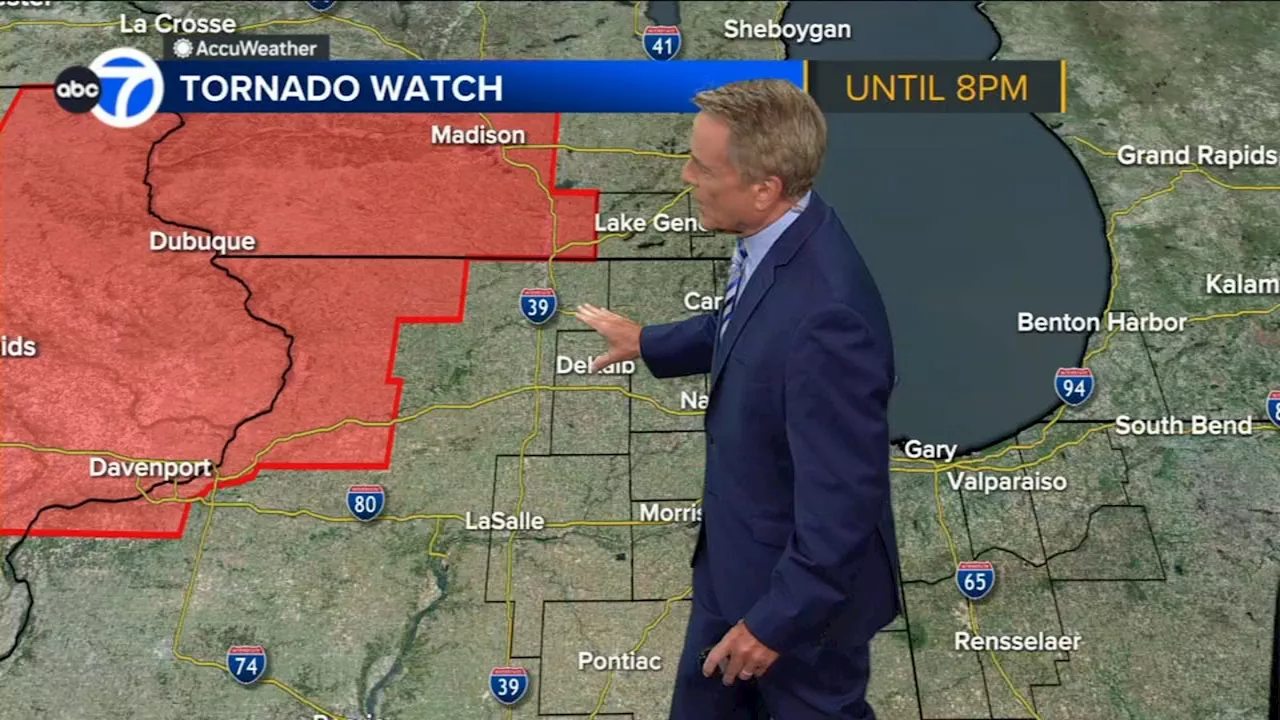 Chicago weather forecast: Near record-high temperatures Saturday with severe evening storms possible