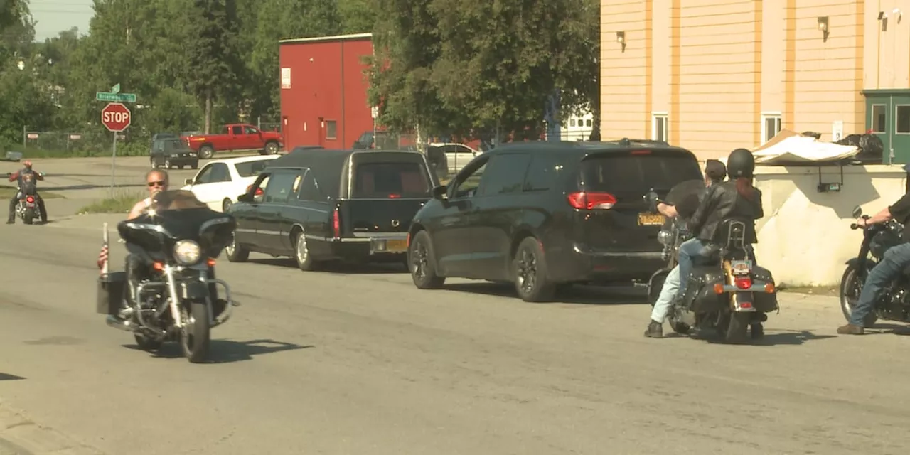 Cynthia Hoffman’s father Timothy honored by fellow riders in funeral procession