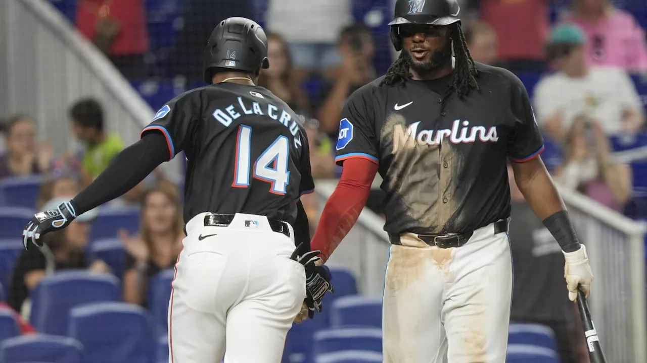 Tim Anderson's RBI single in 10th leads Marlins past Mariners 3-2 for 3rd straight walk-off win