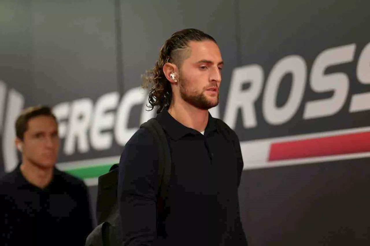 Douglas Luiz non basta: in attesa di Rabiot, c’è una priorità per la Juventus