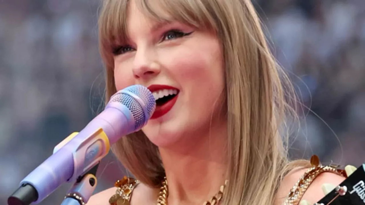 Taylor Swift fan fumes over £700 VIP ticket with 'obstructed view'