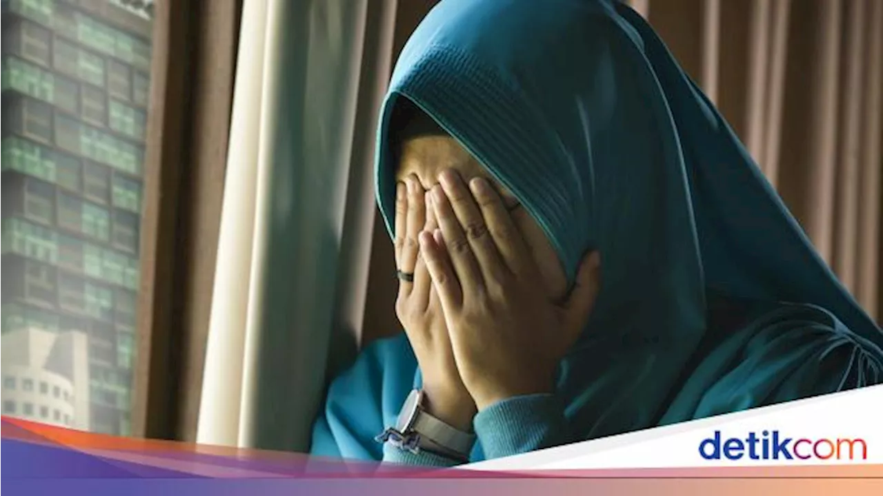 Negara Muslim Ini Larang Warganya Pakai Jilbab - Rayakan Hari Besar Islam