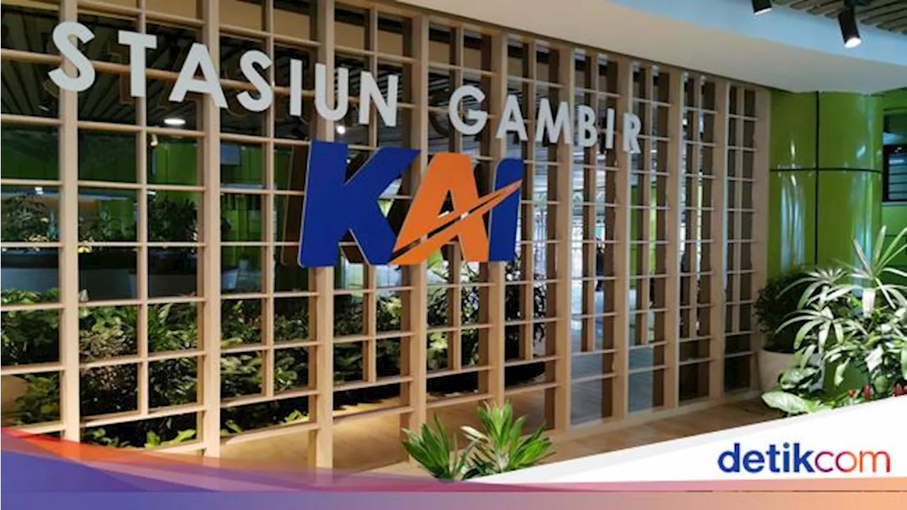 Cek! Daftar 13 Kereta Berangkat dari Gambir dan Berhenti di Jatinegara