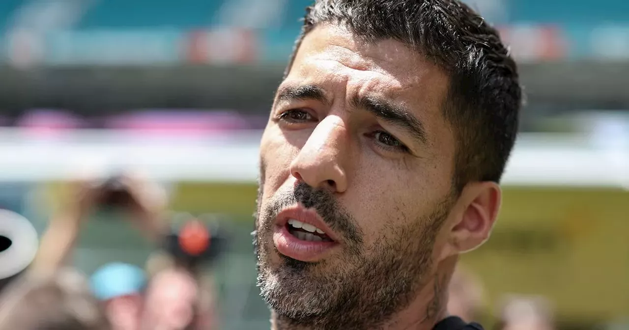 Suarez speaks out on Nunez criticism after 'being told something spectacular'