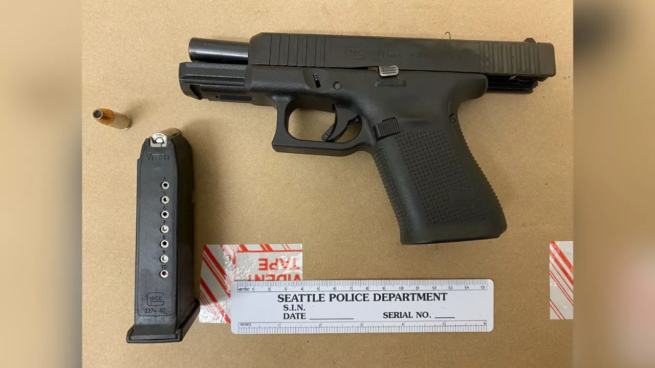 Seattle Police arrest suspect, recover stolen gun in vehicle theft investigation