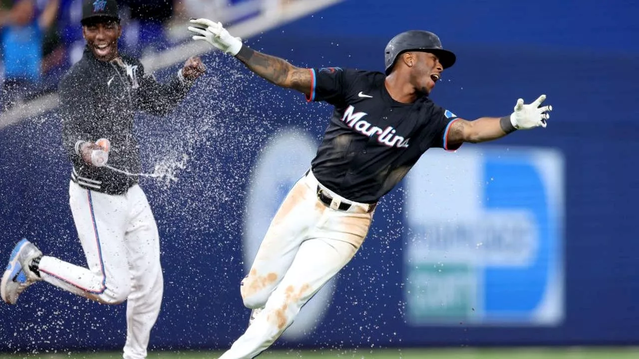 Tim Anderson’s RBI single in 10th sinks Seattle Mariners in 3-2 loss to Marlins