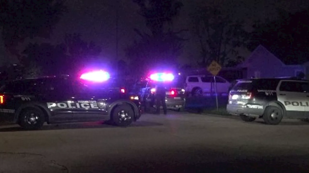 Houston shooting: 80-year-old shot by 73-year-old neighbor, police say