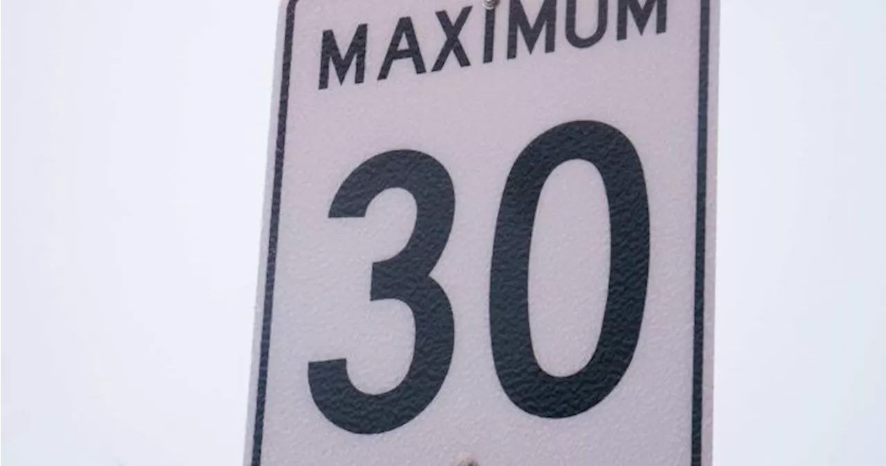 Speed limits to drop to 30 km/h on select roads in Saanich, B.C.