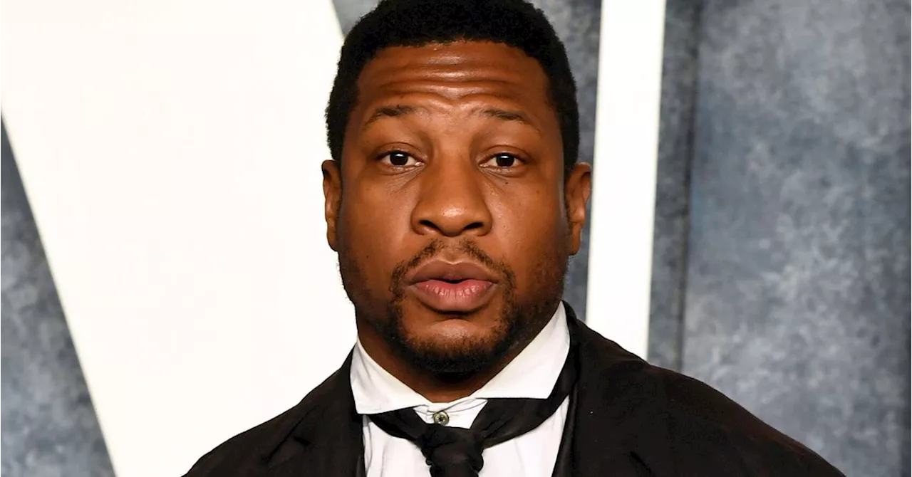 Jonathan Majors Tearfully Addresses Assault Conviction After Winning 'Perseverance Award'