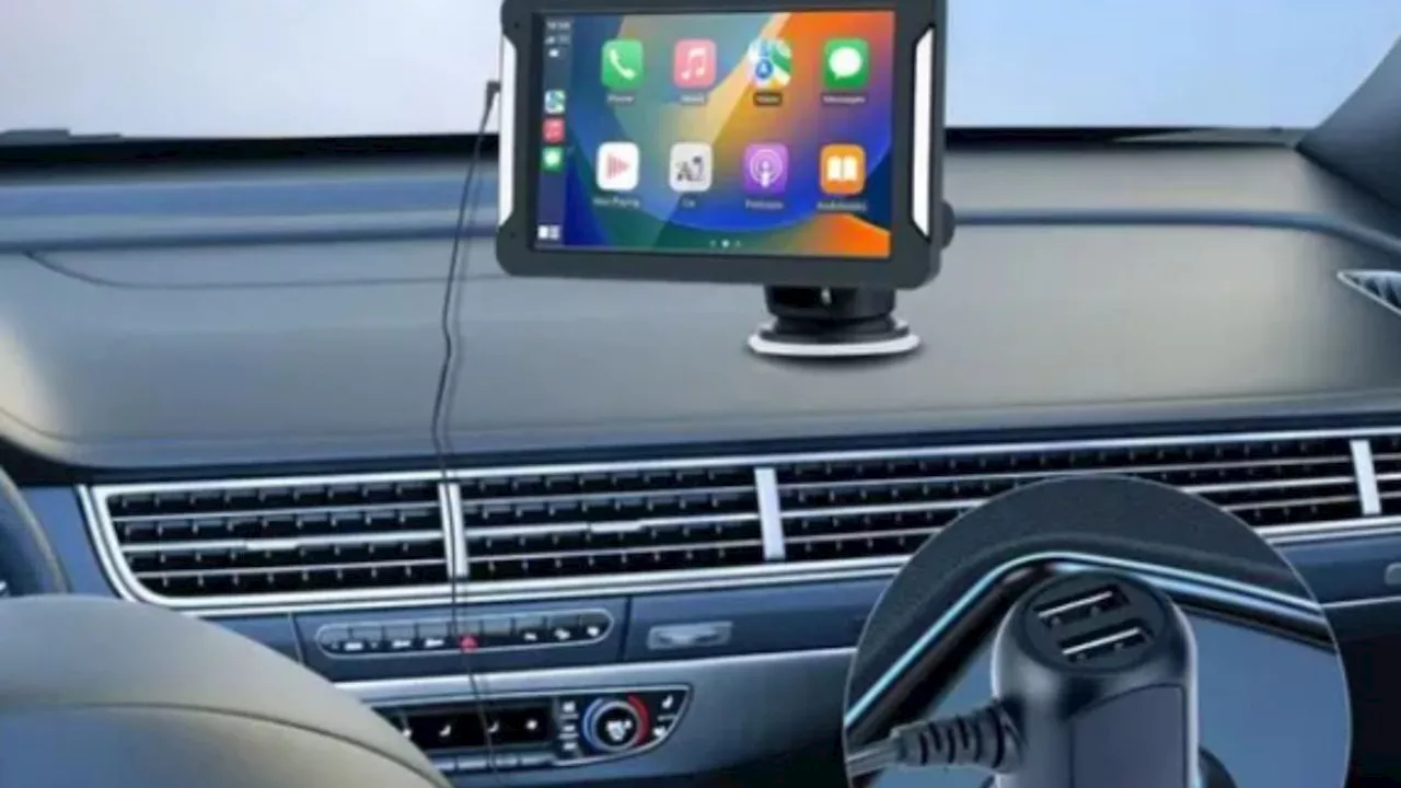 Disponible à prix cassé chez Cdiscount, cette autoradio compatible CarPlay et Android Auto fait un tabac