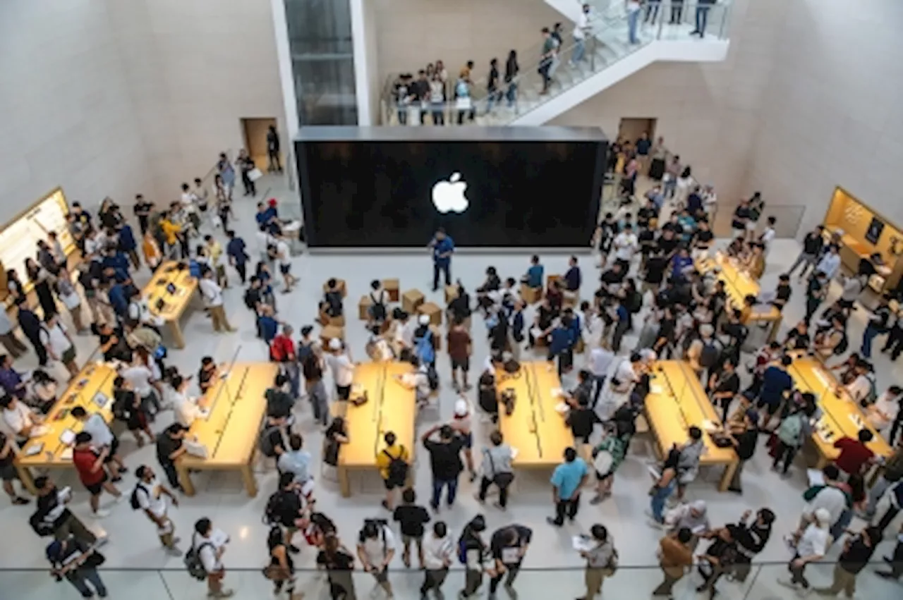 It's here: Malaysia’s first-ever Apple store has officially opened its doors