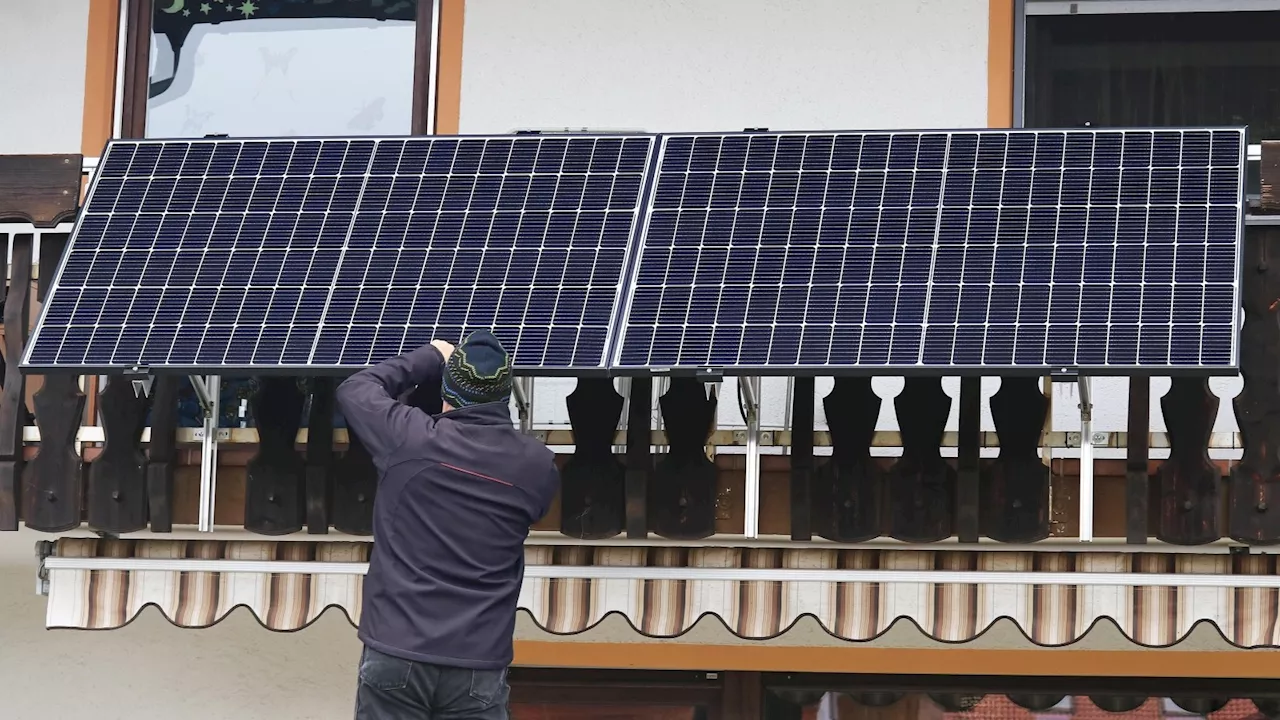 Balkonkraftwerk mit 800 Watt: Ministerium gibt wichtige Info