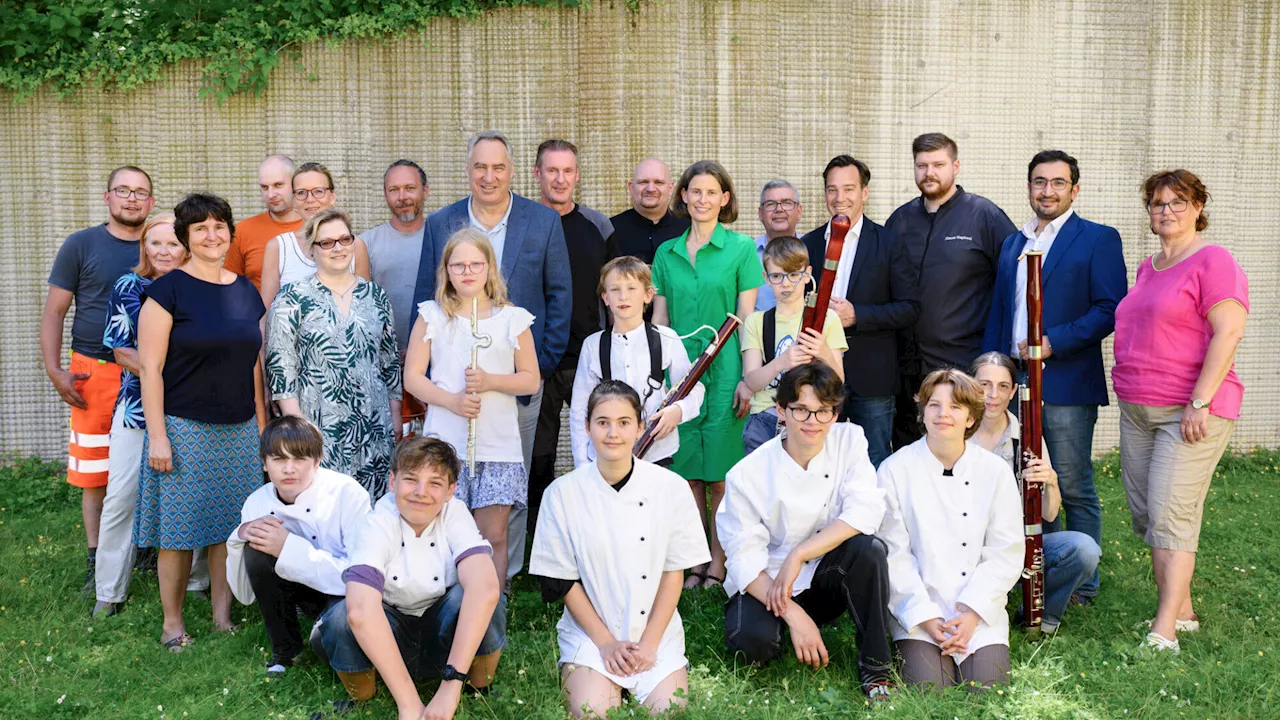 Vom Pausen-Hof zum Schul-Garten in Pressbaum