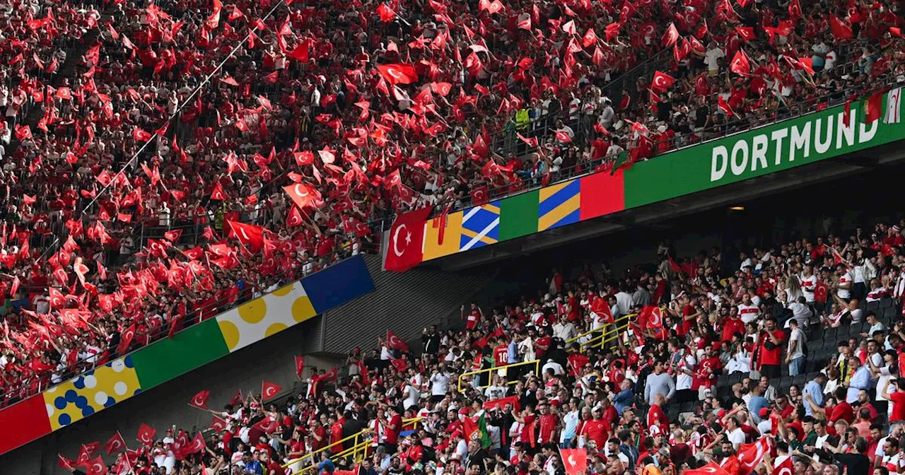 EM 2024: Portugal gegen Türkei - Düsenjet im Westfalenstadion​