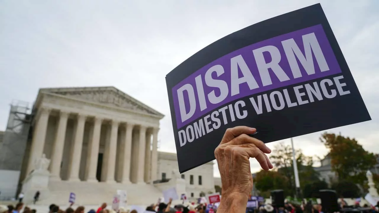 US' top court has ruled whether domestic abusers can own guns