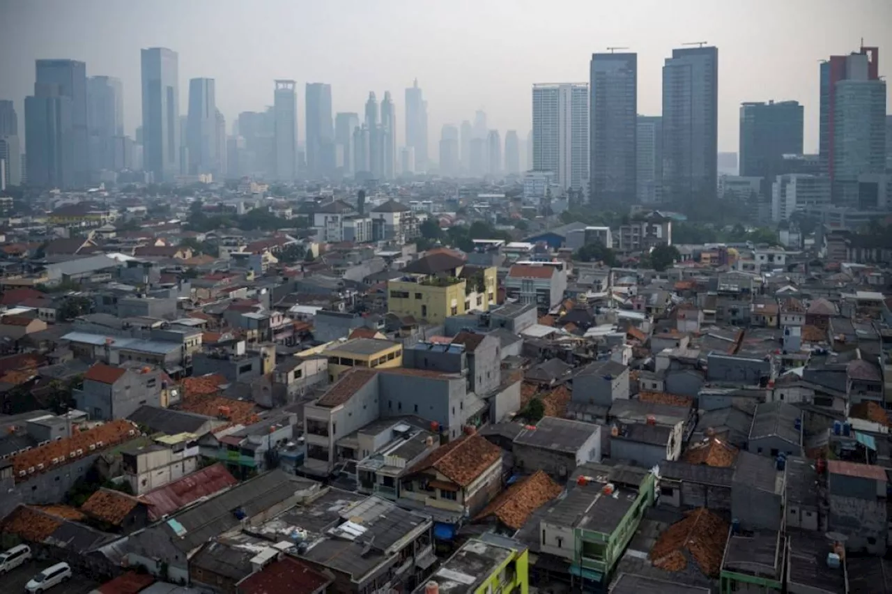 Indonesia uses cloud seeding as rain delays new city's construction