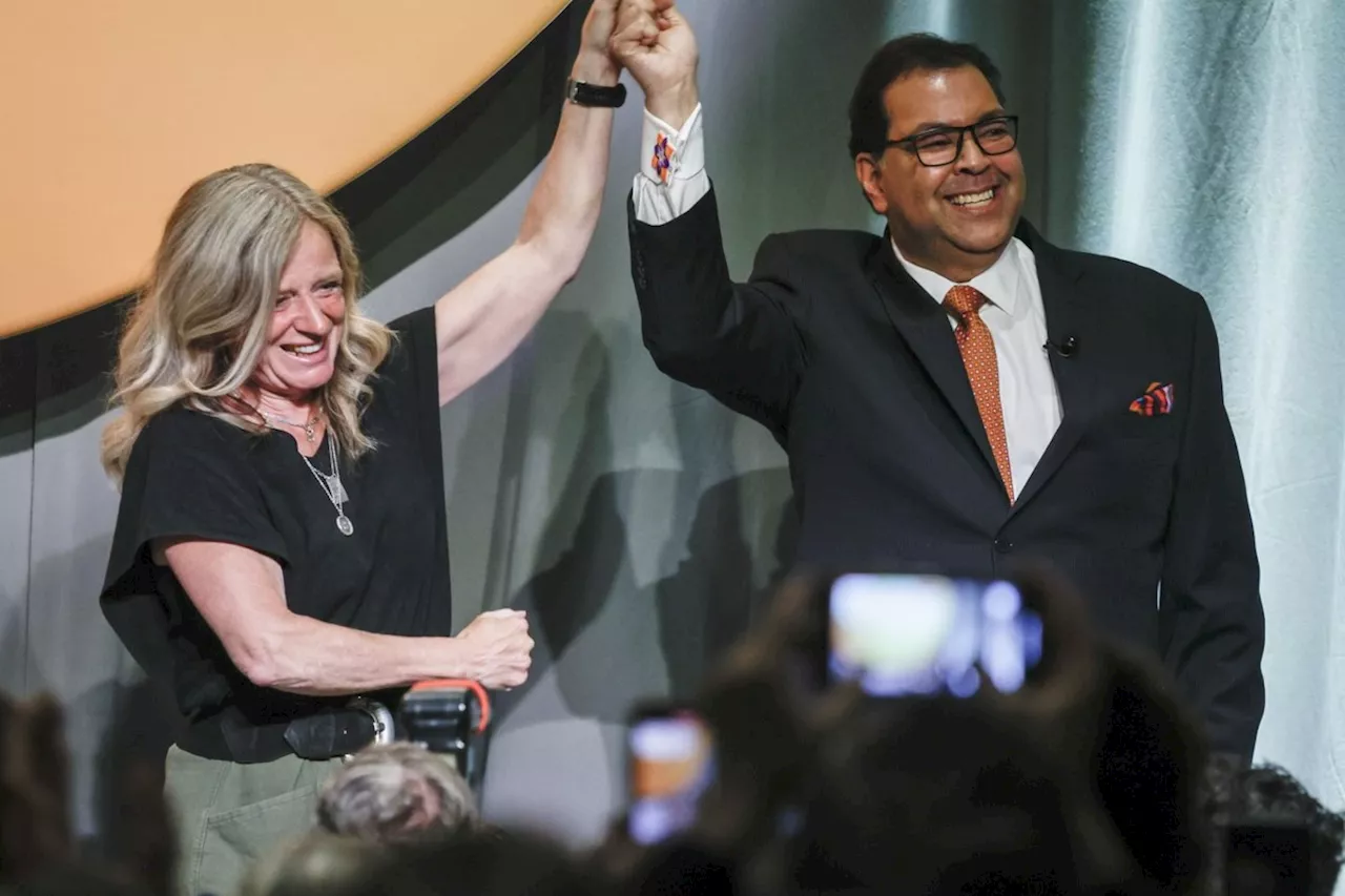 Former Calgary mayor Naheed Nenshi named new leader of Alberta NDP in resounding vote