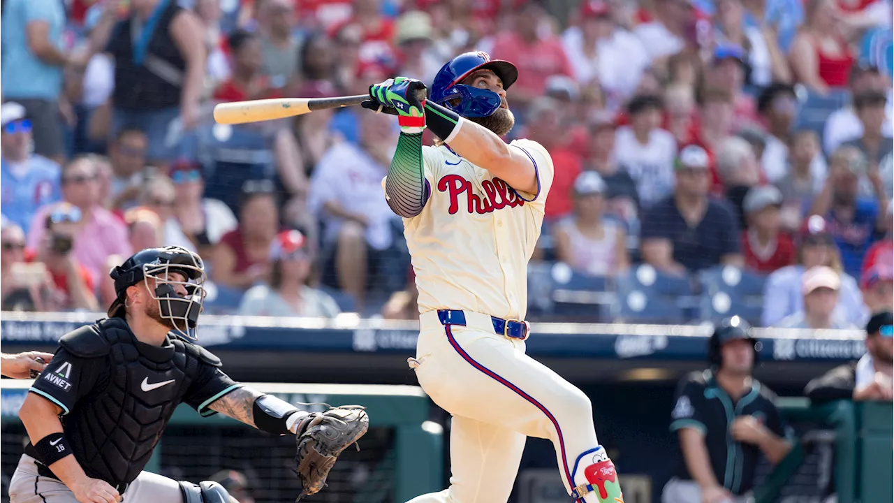 Wheeler pitches seven strong, Phillies bats come alive in rout of Diamondbacks