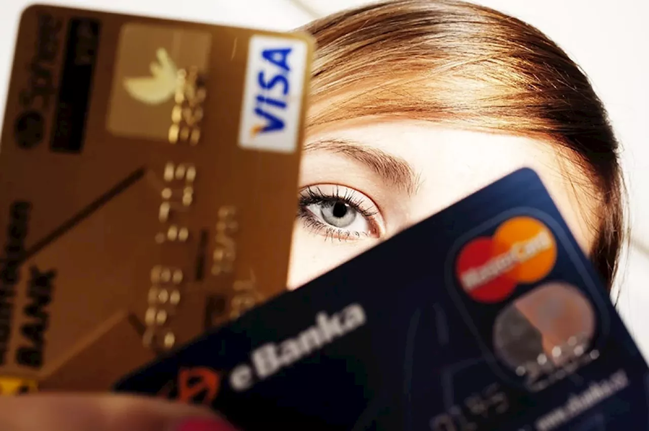 Путешествие за картой. Где россиянам проще всего оформить Visa и Mastercard