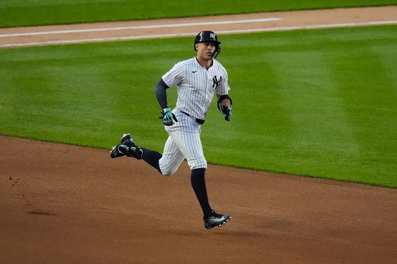 Giancarlo Stanton injury: Yankees slugger to IL with left hamstring strain