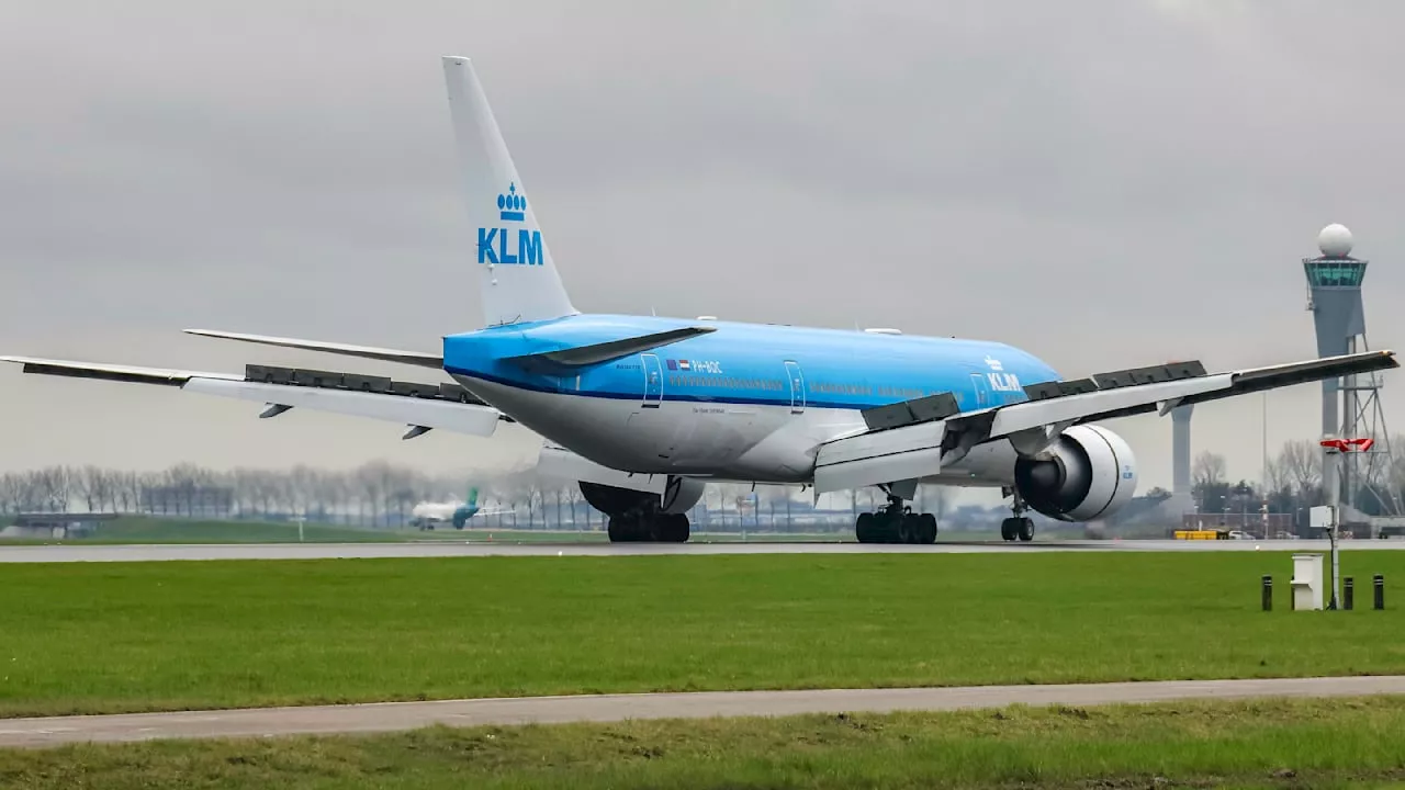 Boeing 777 muss nach Defekt umkehren: Sicherheitslandung in Schiphol!