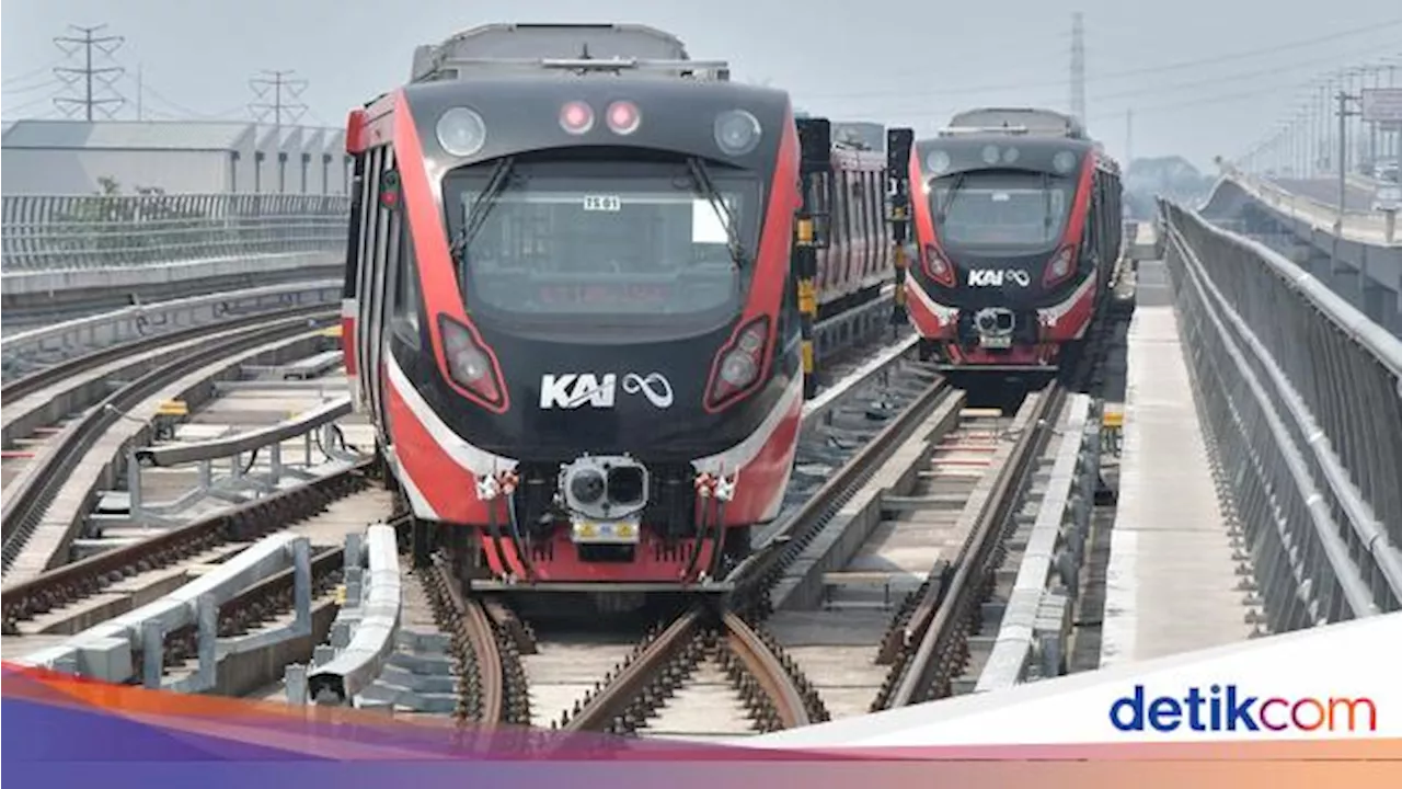 Mal Revo Kebakaran, Stasiun LRT Bekasi Barat Tetap Buka!