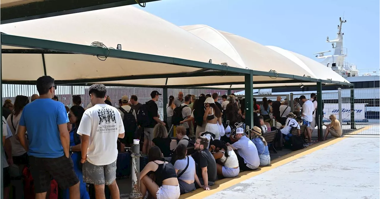 Touristen-Stopp nach Capri aufgehoben