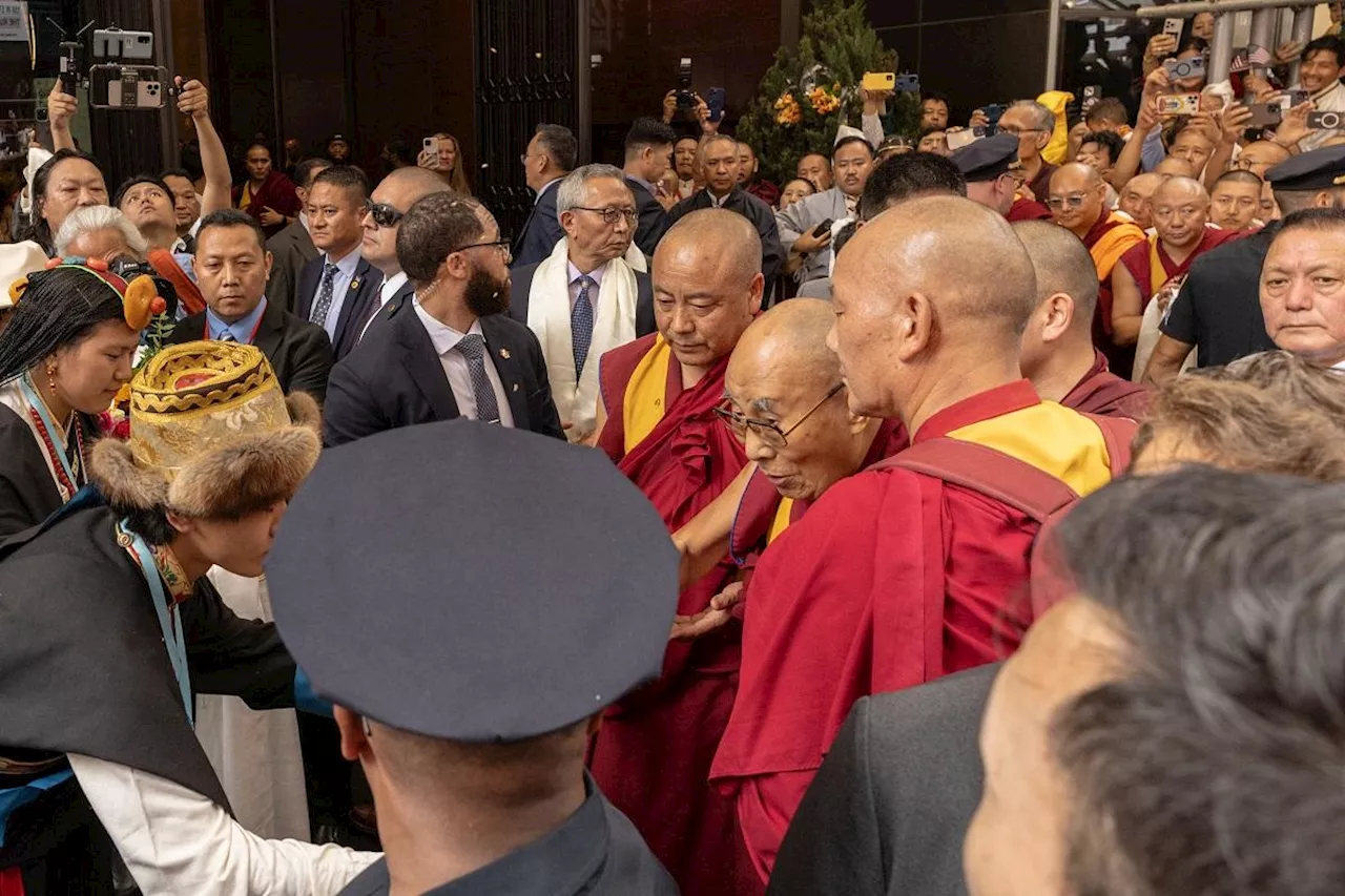 Dalai Lama arrives in New York on trip for medical treatment