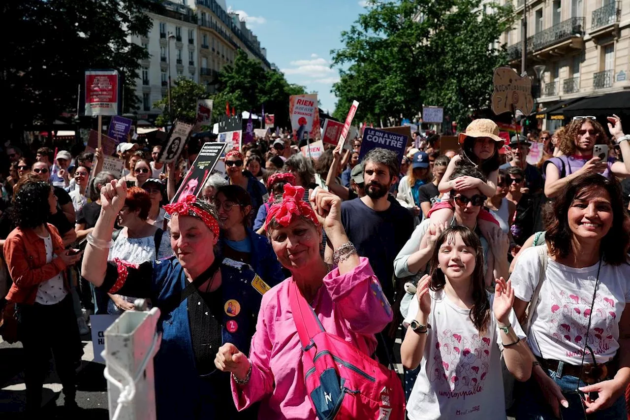 Thousands of women march in France against far right