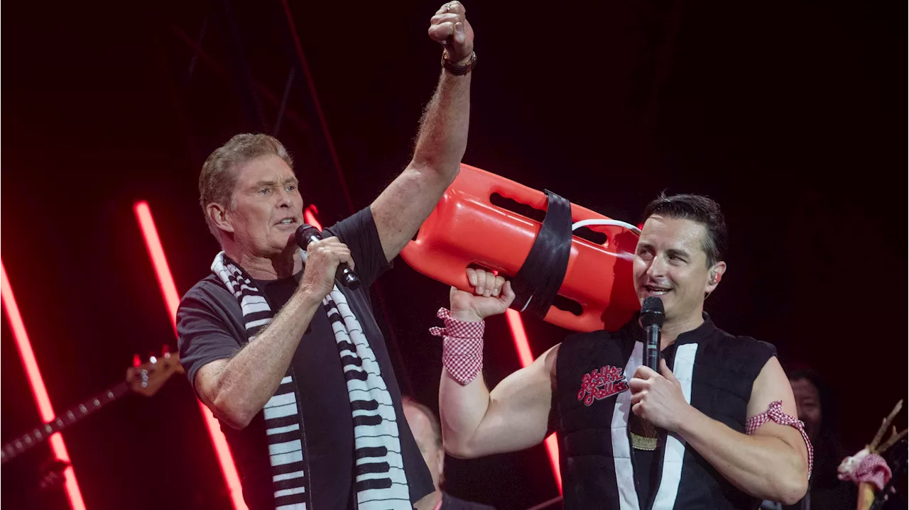 David Hasselhoff überrascht Fans bei Gabalier-Konzert