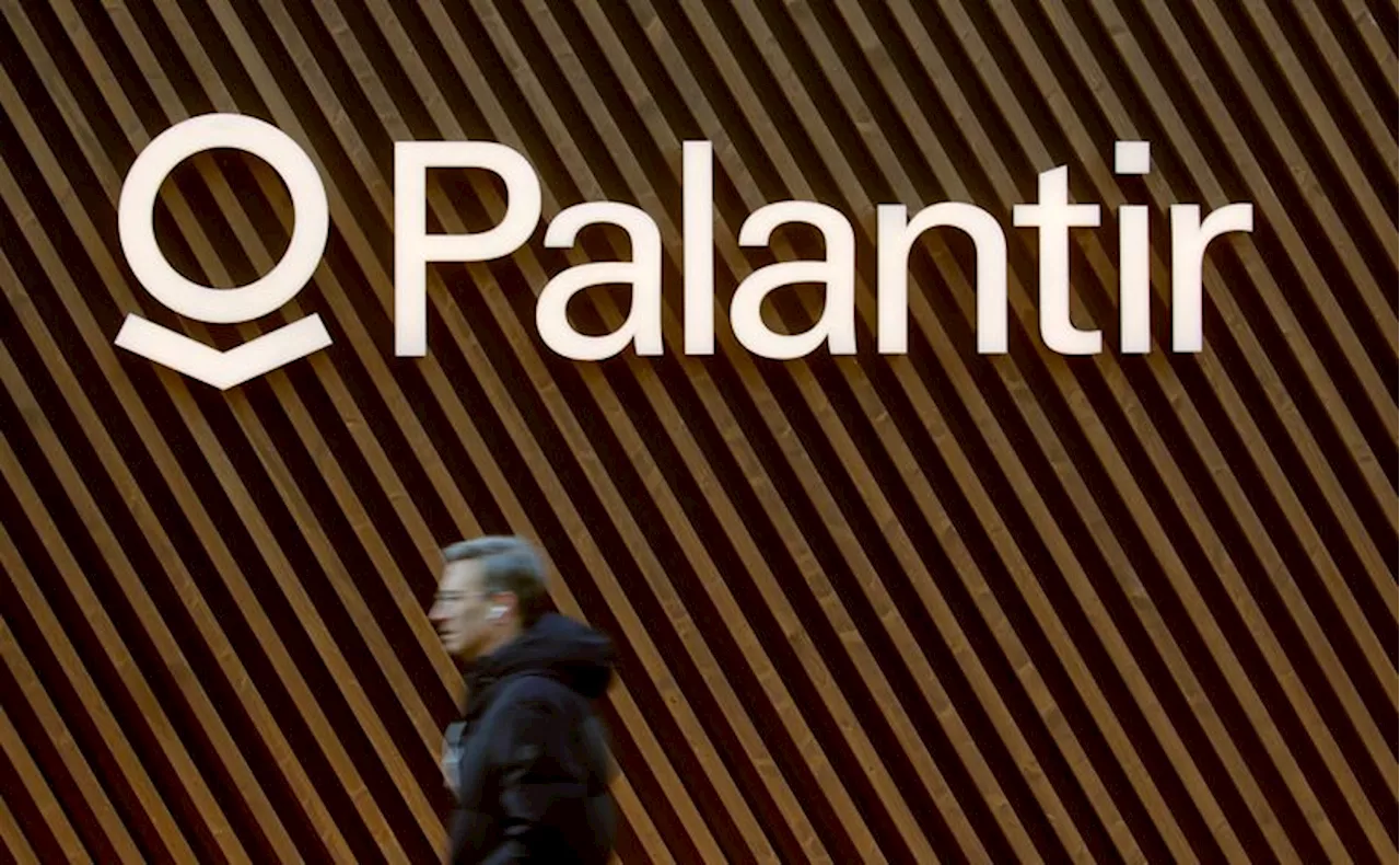 5 big analyst AI moves: Palantir downgraded, Micron PT hiked ahead of earnings