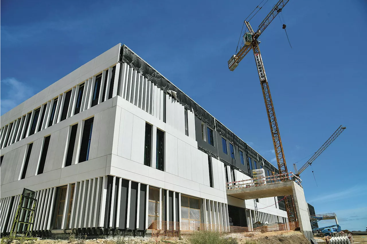 Sintra. Hospital inacabado vai inaugurar em Sintra