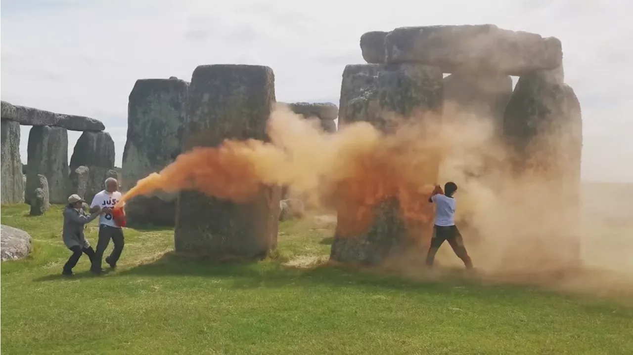 Stonehenge not visibly damaged by protest paint