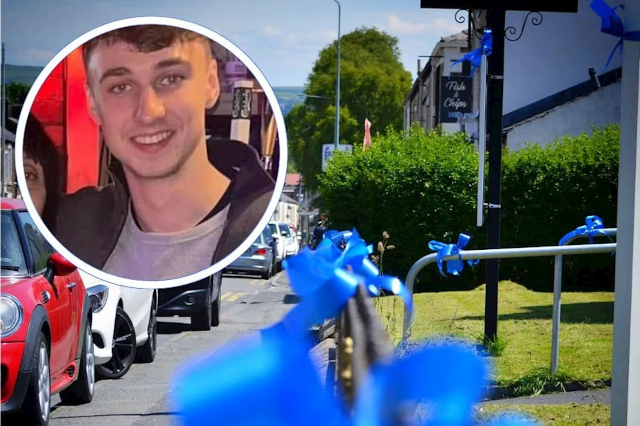 Oswaldtwistle goes blue for Jay Slater after 19-year-goes missing in Tenerife