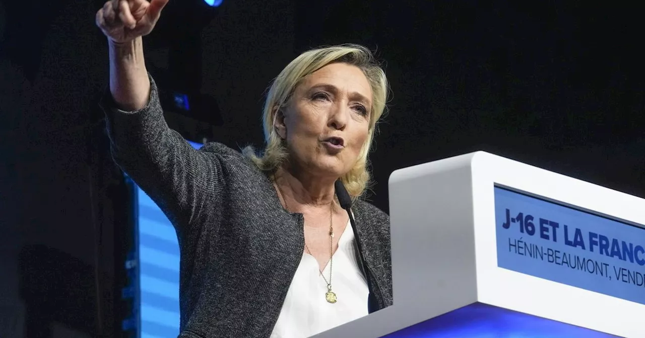 Francia, il sondaggio a 7 giorni dal voto: Marine Le Pen straccia Macron