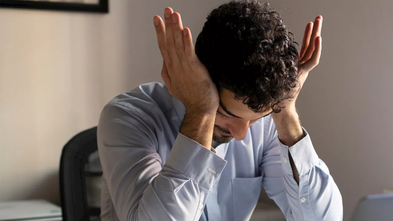 Cuál es el error común que produce infelicidad y frustración, según la Universidad de Harvard