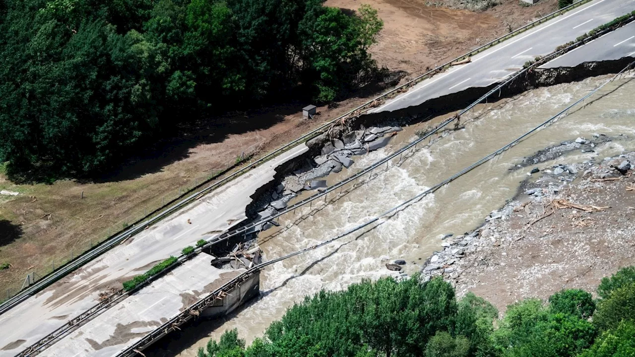 Schweiz: Weiterhin Vermisste und Schäden nach Hochwasser