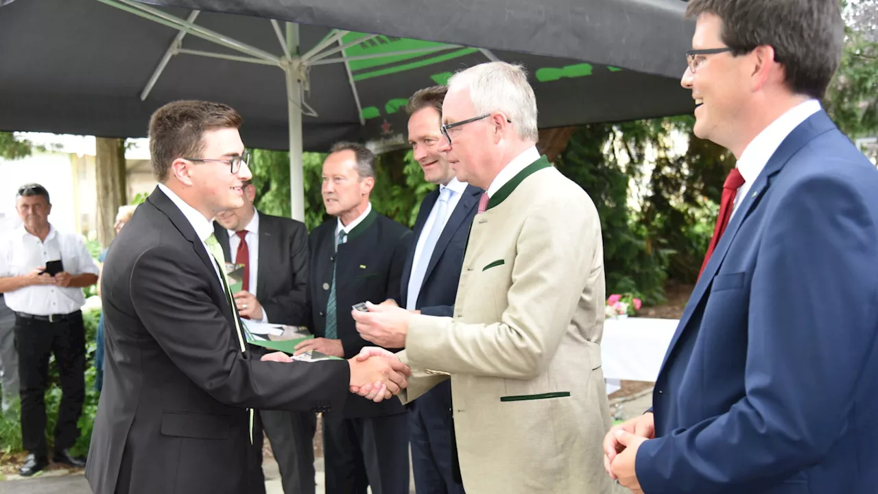 Minister, Premiere und Abschied bei Maturafeier im Josephinum