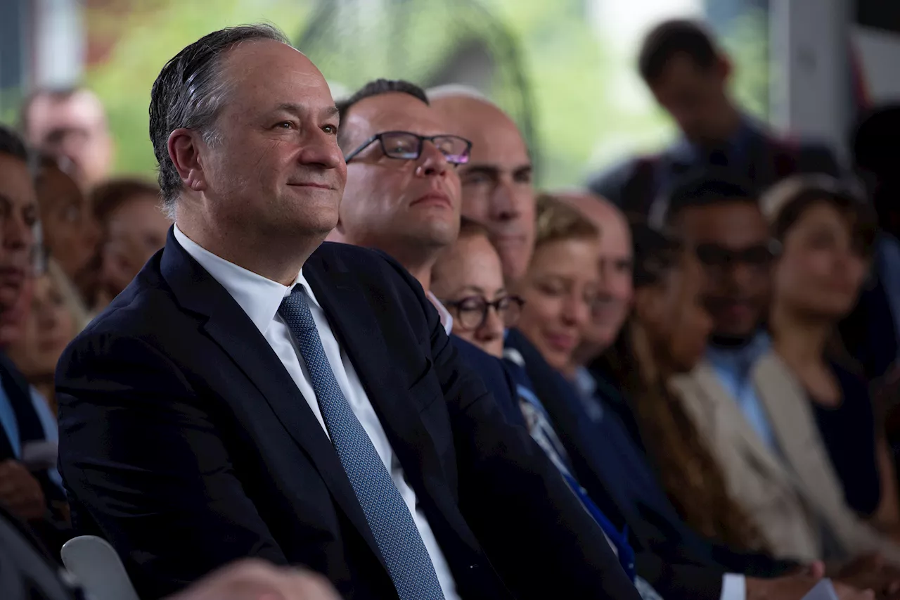 Community honors victims of 2018 Pittsburgh synagogue shooting during new building's groundbreaking ceremony