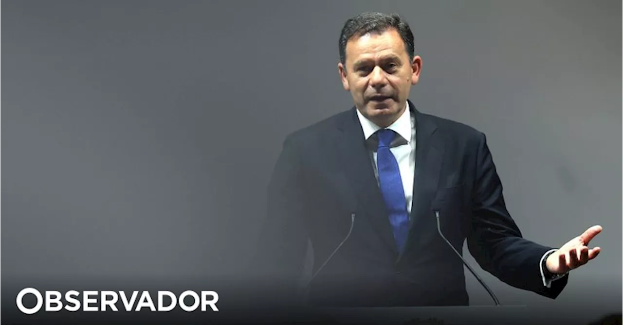 Luís Montenegro desafia PS e Chega a 'juntarem-se ao Governo'