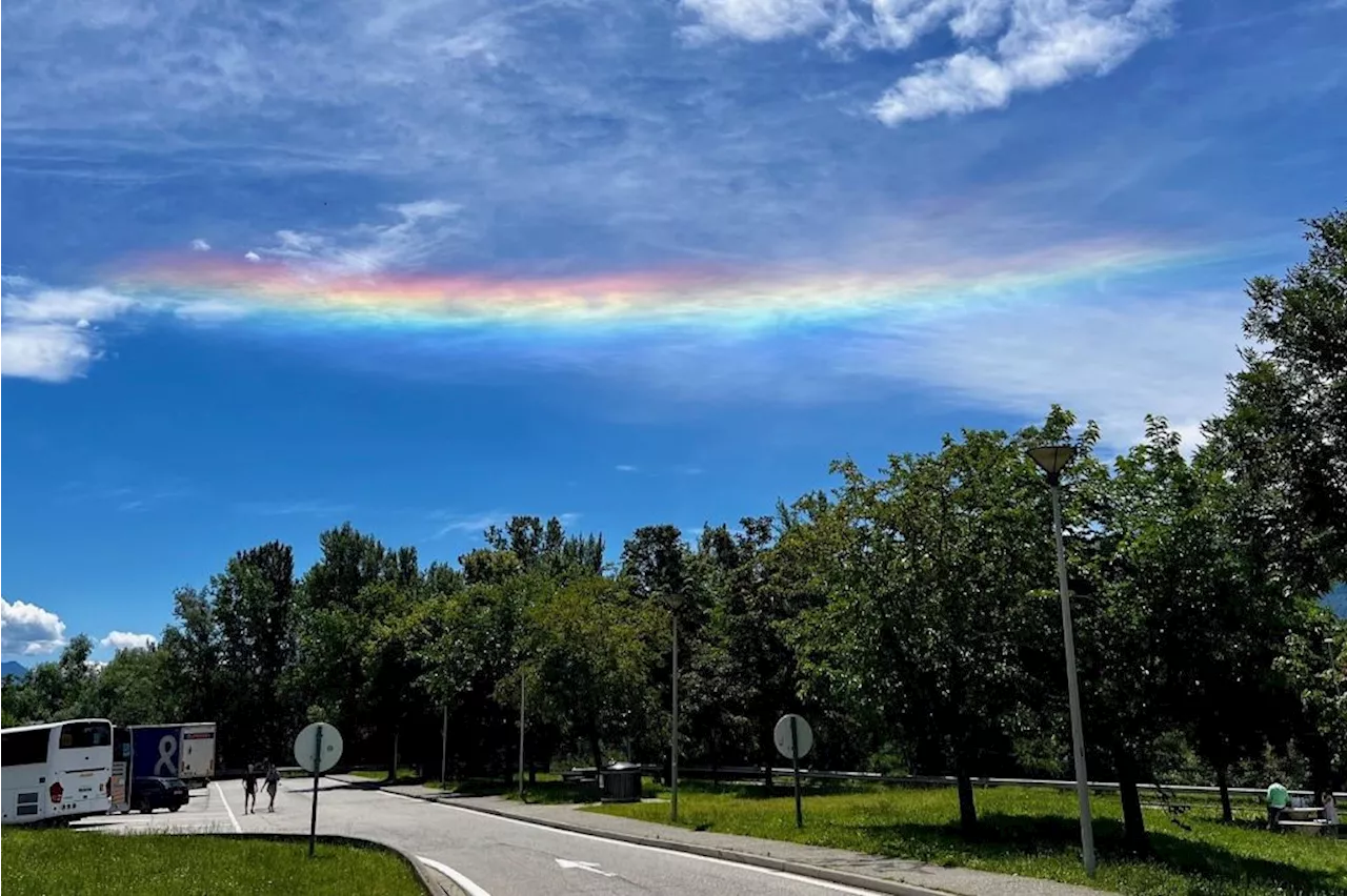 Nicht alles Farbige am Himmel ist ein Regenbogen